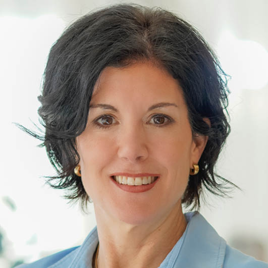 Claudia Capeder