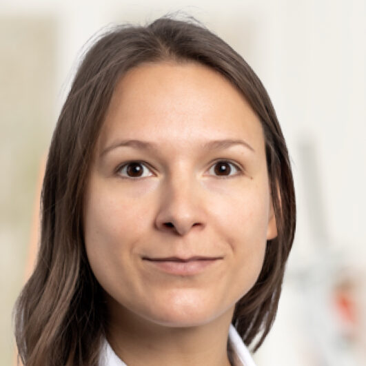 Dr. med. Nena Lale