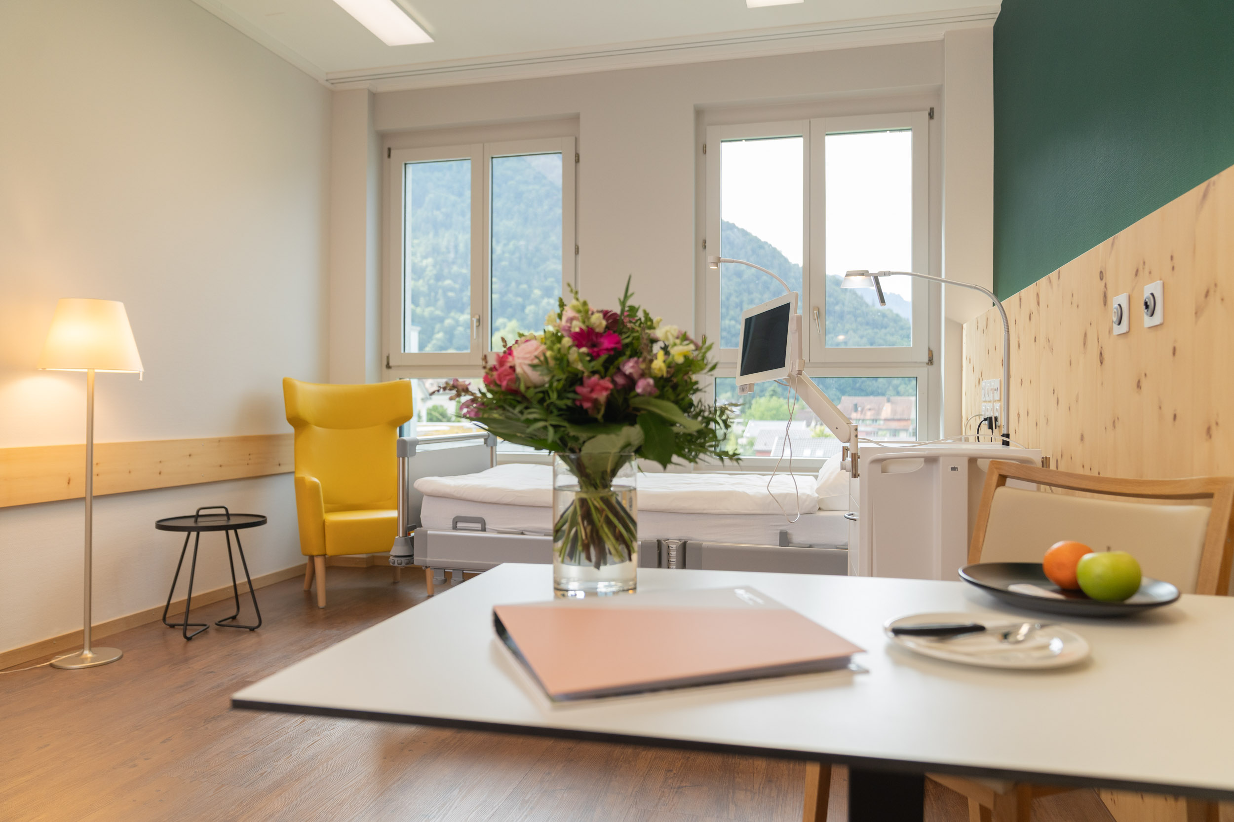 Patientenzimmer in der Rehaklinik Chur
