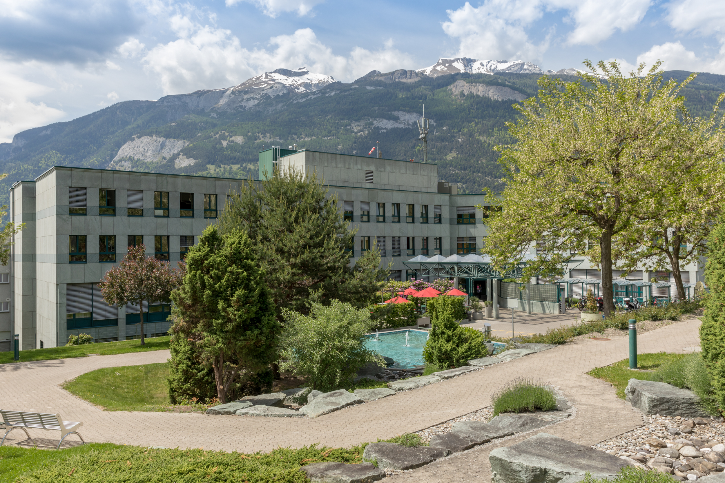 Aussenansicht Kreuzspital Chur mit Rehaklinik Chur
